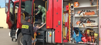 ac50dc62-e0c3-4dd9-a2ef-fa2da948676e