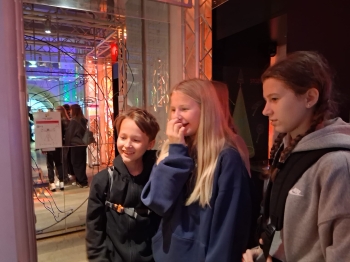 7e29fb91-1f1f-44c8-a909-ebb4938c56e4