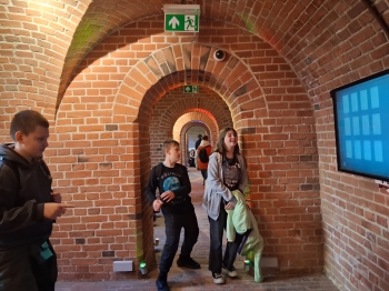 a437e9d5-31c6-4c2a-bad4-8350be6f2052