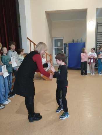 18dc7547-4e4e-4177-8e3e-3ef11c1f3ec5