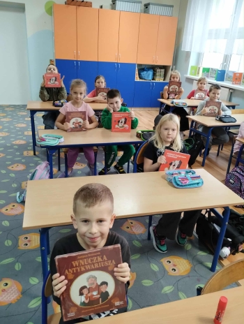 85c9cf01-d7b4-42e3-bb52-03ac0e706232