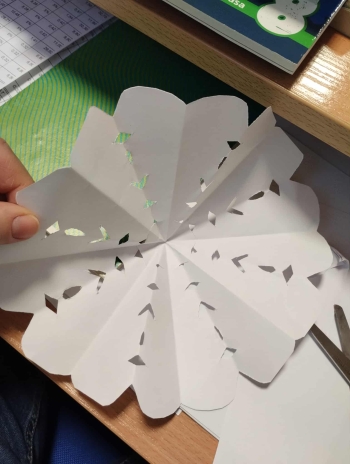 38f15d0d-d9c1-456c-af40-f1ae4912cce2