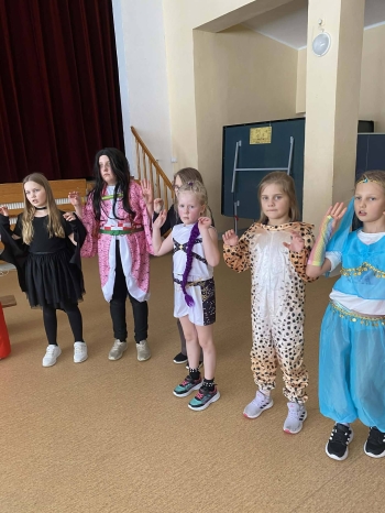 633784304_888169433833660_3379866839817137571_n