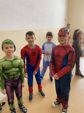 632586024_888167813833822_4850606070308083260_n