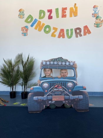 644262942_900648499252420_4155222951403036764_n