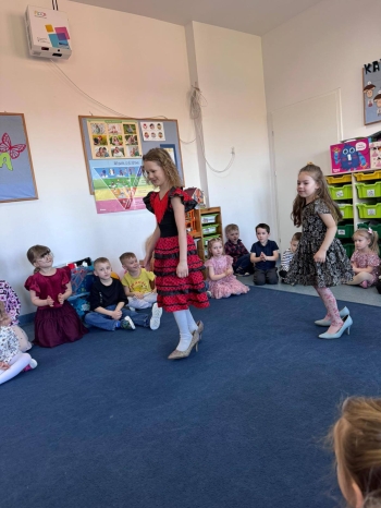 646899463_906681575315779_5262265476552638361_n