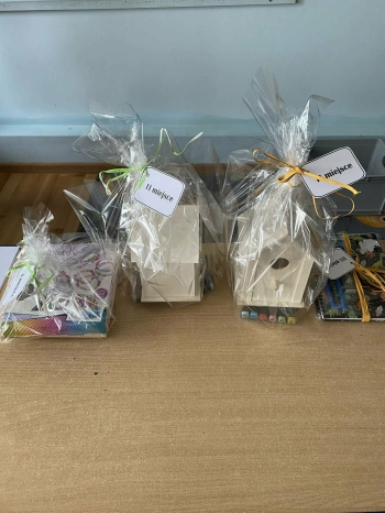 1c24ac06-36d3-4a6c-9086-ad5b218f2f5e