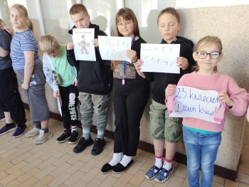 c504a2e8-a3de-42d6-85d7-75ede36d1fb3