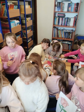 0ee041a3-9d06-4826-8d20-1fc7c360a473