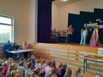 7663c08a-fa0e-45cf-bbe8-80b9d621723b