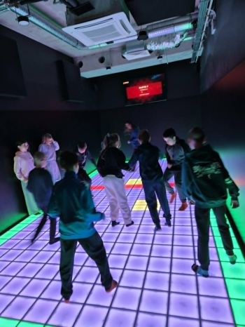 1f08a1f4-dbf3-433a-8244-6f6e548f4a18