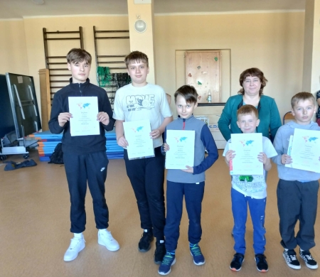 Geograficzny konkurs z kształtów państw świata